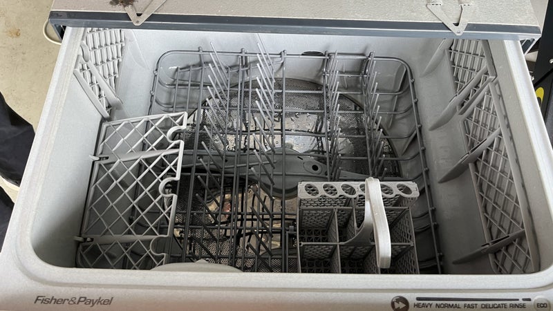 Fisher & Paykel Double Dishdrawer dishwasher Carousel 3