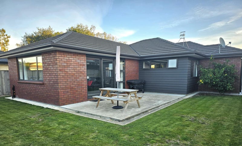 Cloverlea, 3 bedrooms62867850612738111