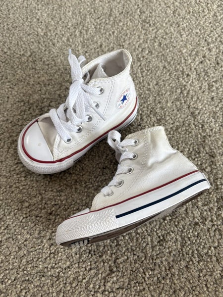 Converse High Top - Size 5US Carousel 1