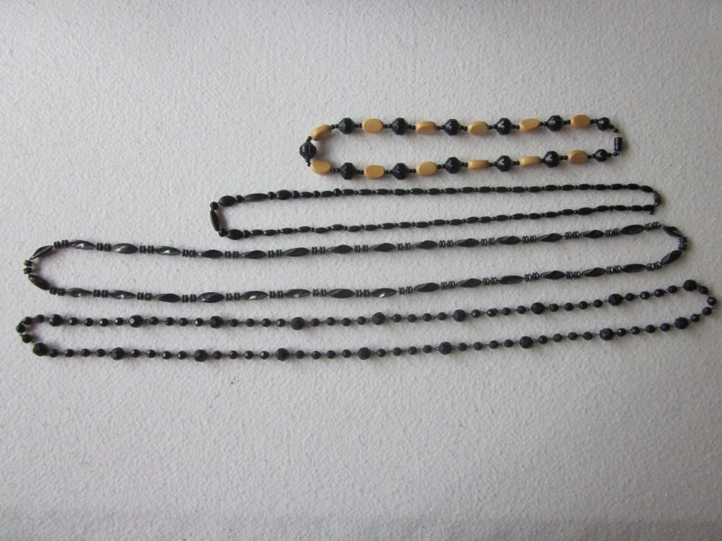 4 Art Deco-Retro Bundle of Black Necklaces Carousel 2