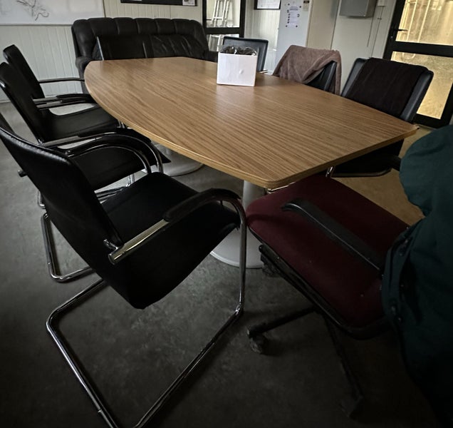 Ex Boardroom table & 7 Chairs Carousel 1