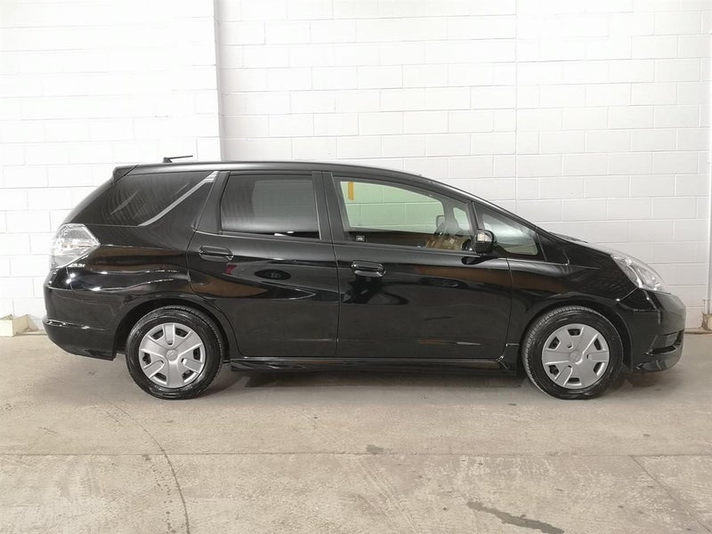 2012 Honda Fit Shuttle Hybrid Camchain Leather...62854327222274112