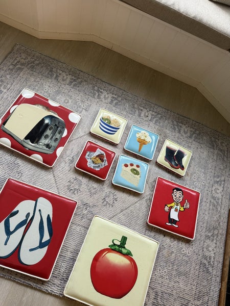 Retro 4 square man Upholstered Carousel 3