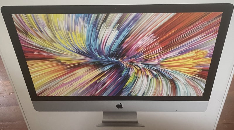 Apple iMac Core i5 3.1 27" (5k retina) 2020 model (16TB Ram/ 250GB SSD) -superb! Carousel 1