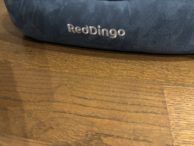 DINGO DOG SMALL BED Hardly used Carousel 2