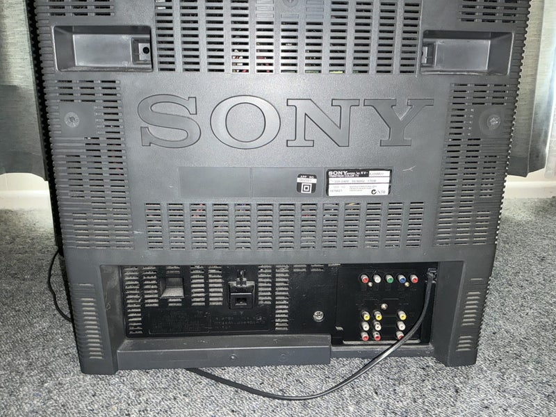 Trinitron TV (27 inch) Carousel 2