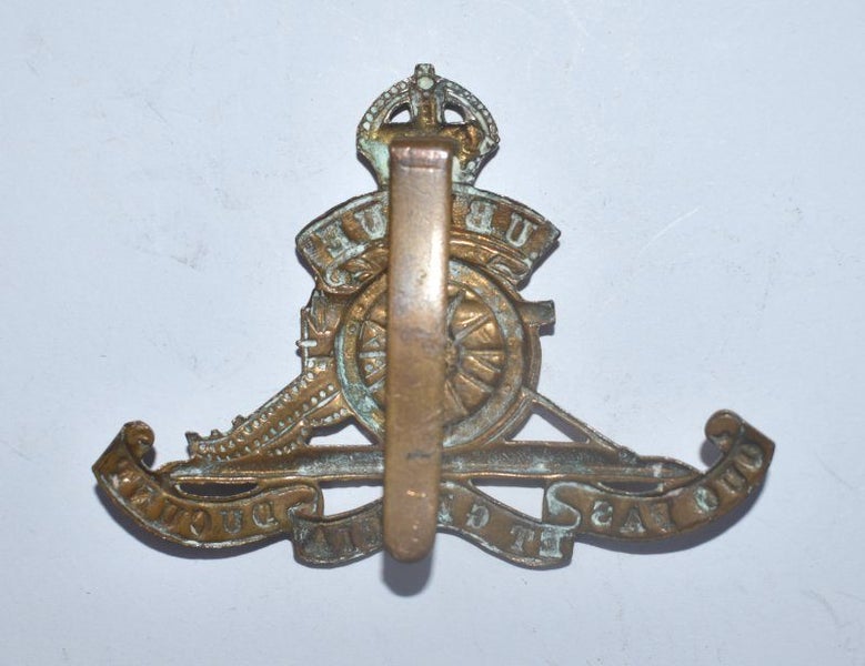 WWI BRITISH ECONOMY ISSUE ROYAL ARTILLERY HAT BADGE Carousel 2