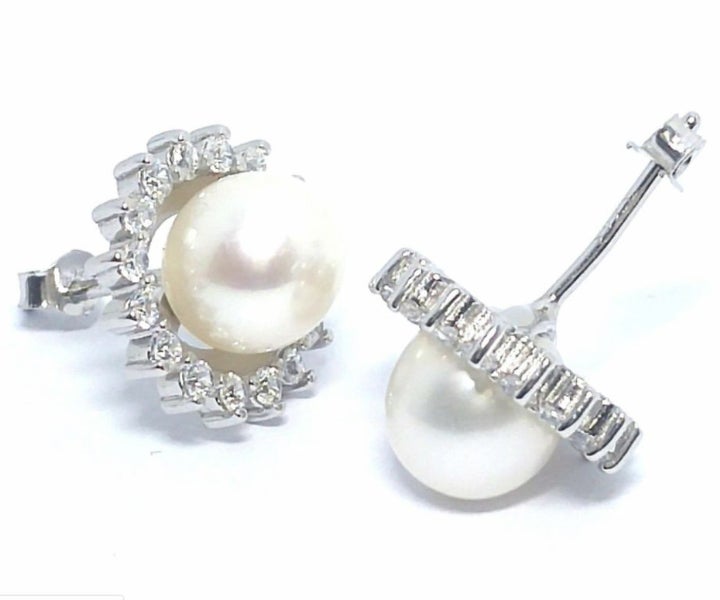 Elegant 8.2mm FW Pearl & Halo Crystals Earrings Carousel 6