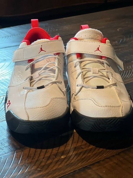 Micheal Jordan Basketball shoe size 3 Carousel 2