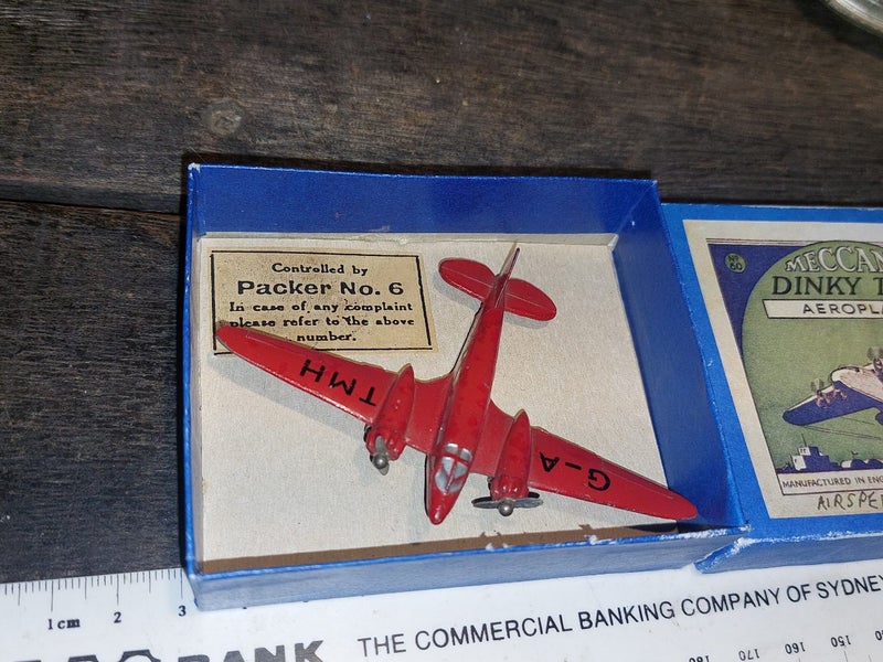 Dinky. Twin engine plane Carousel 2