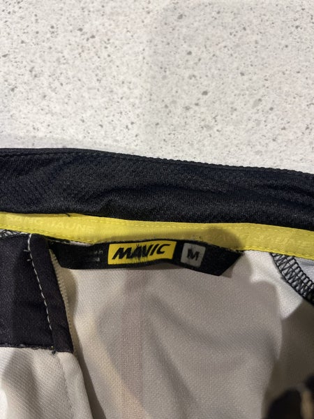 Mavic cycling jersey - medium Carousel 3
