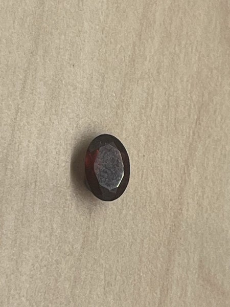 0.92ct Cut Garnet Carousel 1
