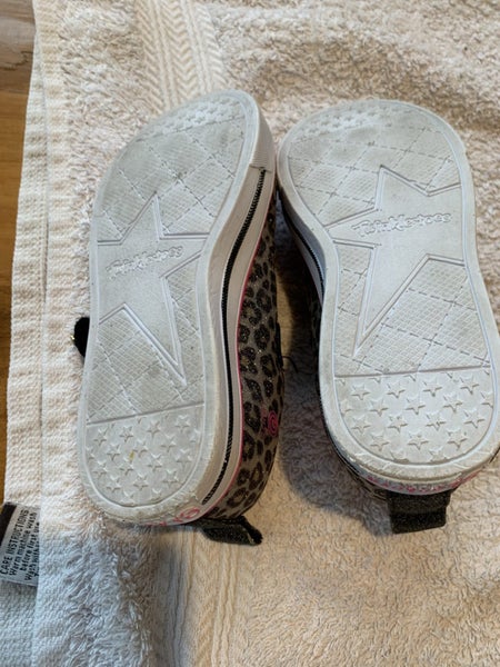 Skechers Girls Shoes size US 11 Carousel 3