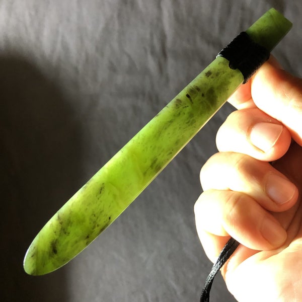 2 DAY AUCTION! Large 12.6cm Greenstone Roimata/Teardrop Pendant $1 Reserve Carousel 2