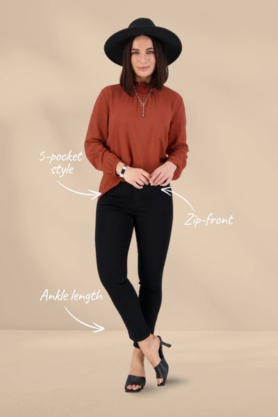 Vassalli Skinny Leg Ankle Grazer Jeans Black Carousel 2