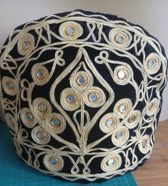 Rich Black Velvet Medieval Style GOlden Braid&Sequin BIG Tea COZY! Carousel 2