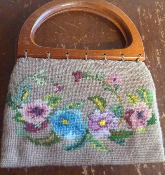 Vintage Very Cute Tapestry Bag - Wooden Handles What workmanship! Carousel 2