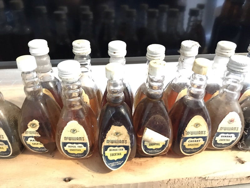 Miniatures McWilliams Nz bottles Carousel 4
