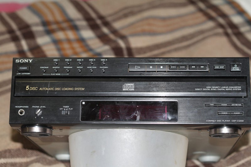 Sony CPD-325M Multi-disc 5xCD Player Carousel 1