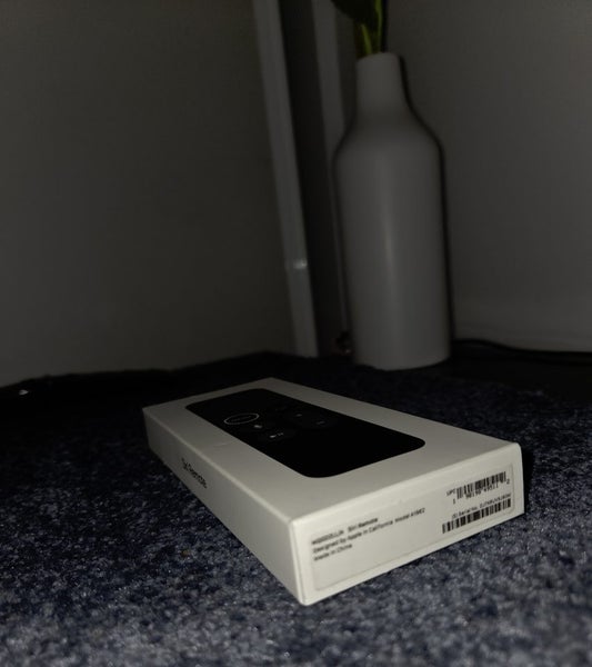 New Apple Siri Remote (Model A1962) – Sealed Box Carousel 2