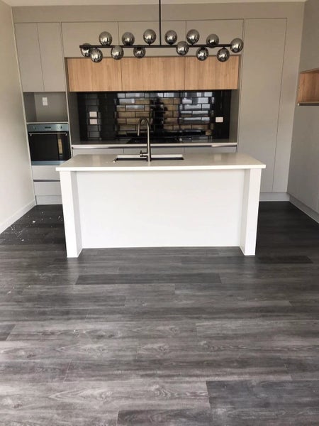 !!!!! SPC Flooring JUST $9.95/m2 Incl GST !!!!! - Dark Telford Oak Carousel 5