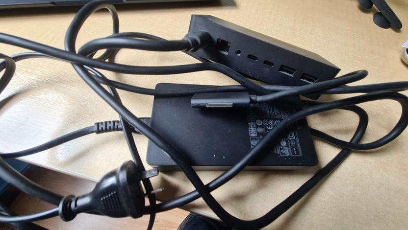 Microsoft Surface Dock 2 - Black Carousel 1