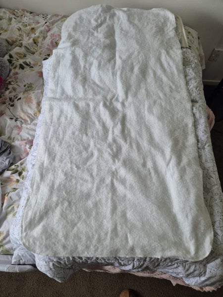 Cot Mattress + sheets ect. Carousel 4
