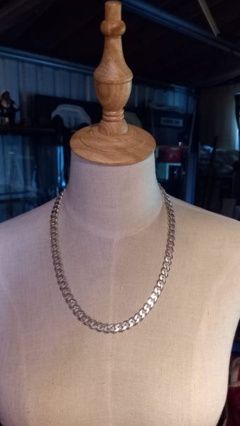 Stirling silver heavy curb link chain Carousel 1