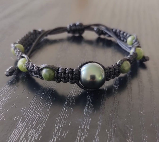 Tahitian Pearl Macrame Bracelet-10mm Unique Gift for Mum Carousel 2