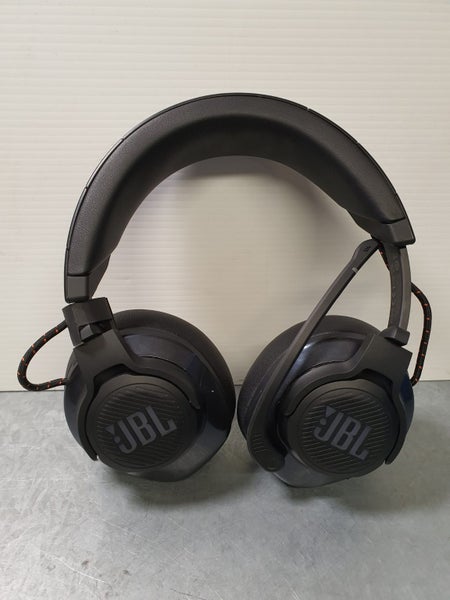 JBL Quantum 610 Gaming Headset Carousel 1