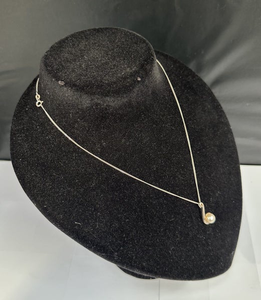 Sterling Silver Necklace With Pearl & C.Z Pendant (Jewellery Safe) Carousel 1