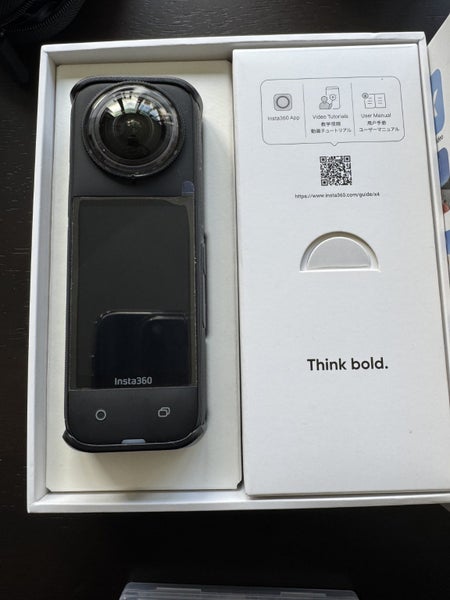 Insta 360 x4 Carousel 2