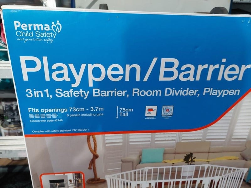 Child/Pet Playpen/Barrier Carousel 2