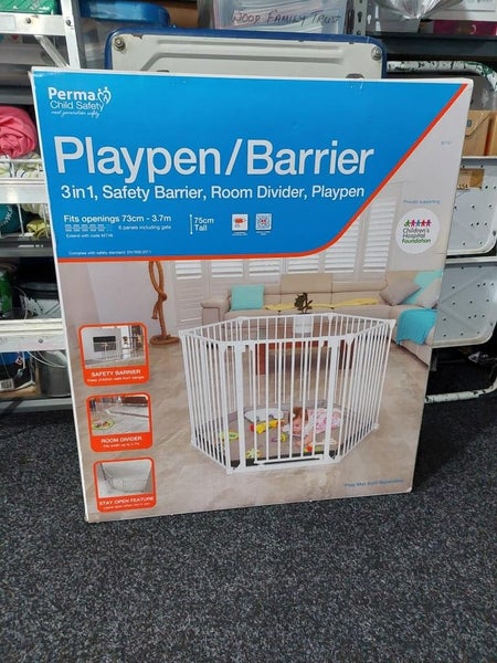 Child/Pet Playpen/Barrier Carousel 1