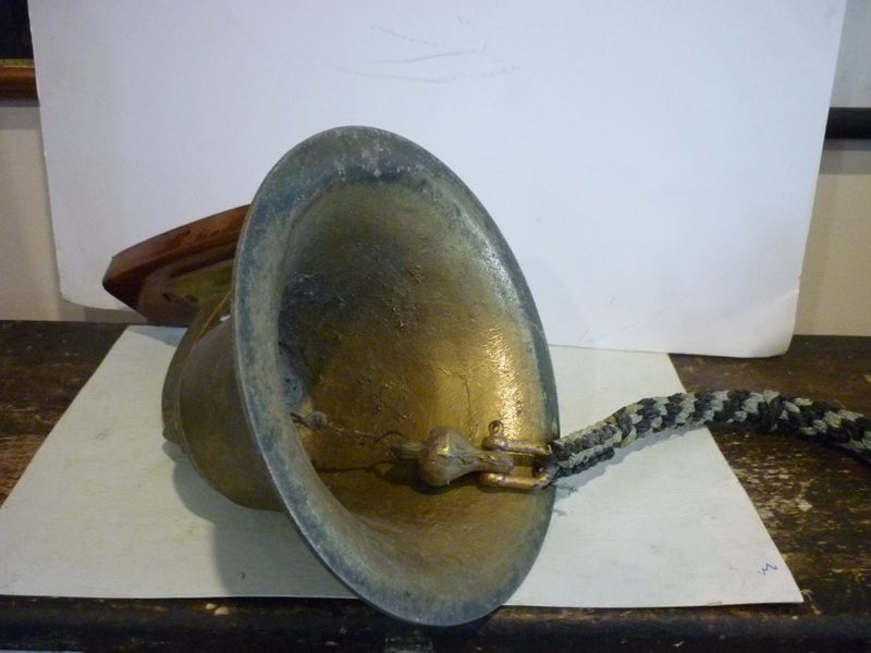 BELL, BRASS "VICTORIA CRUISING CLUB" GREAT SOUND. Carousel 6