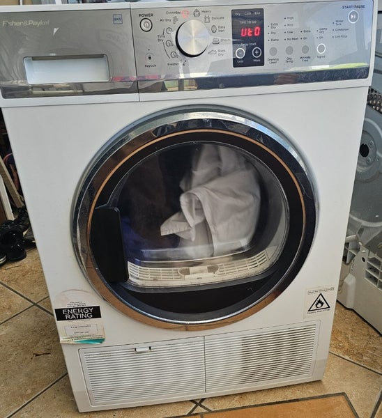 Fisher and paykel condensor dryer /warranty Carousel 1