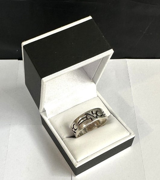 Sterling Silver Men's Band Ring (Jewellery Safe) Carousel 1