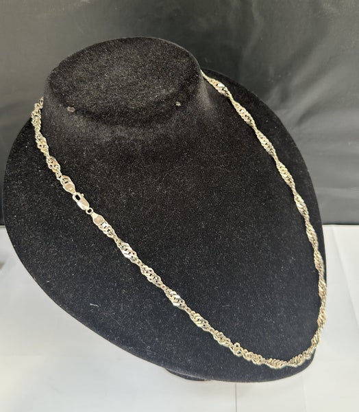 Sterling Silver twist Chain (Jewellery Safe) Carousel 1