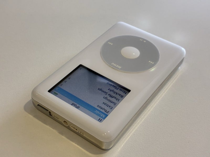 iPod Photo 30GB Immaculate! Carousel 2