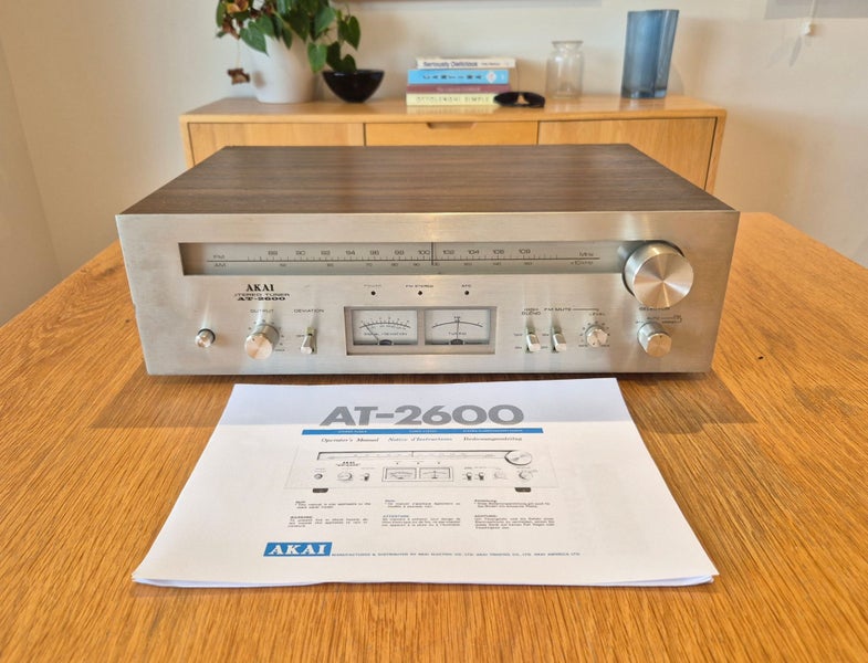 Classic Japanese-made Akai AT-2600 Stereo Tuner Carousel 2