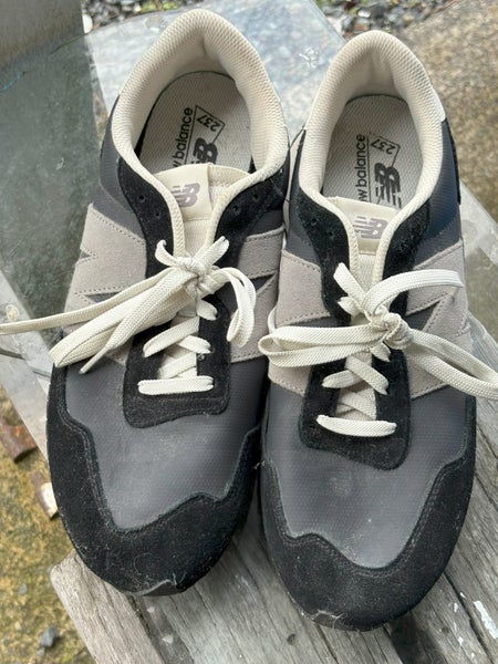 New Balance 237 Trainers Carousel 1