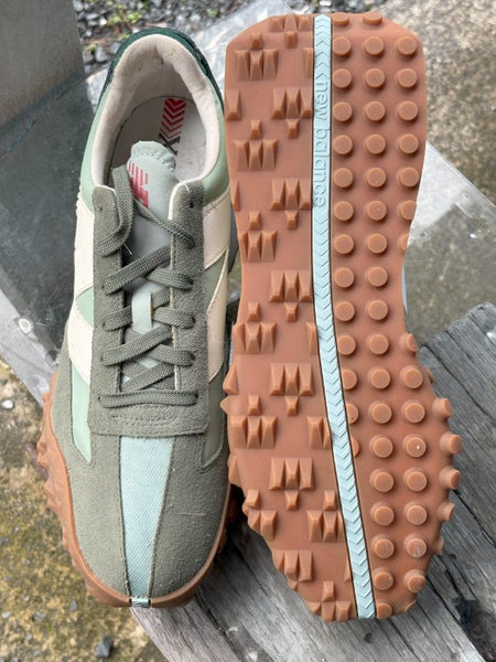 New Balance XC-72 Trainers Carousel 2