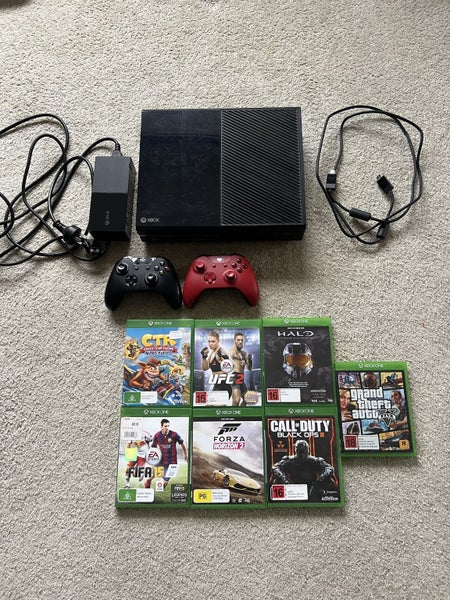 Xbox One package Carousel 1