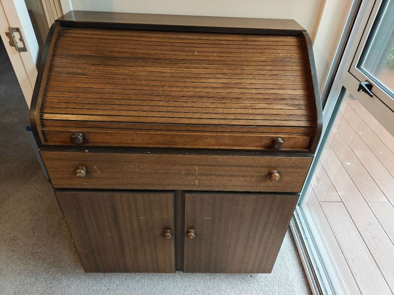 Vintage Roll Top Writing Desk, with drawers and cabinet Carousel 1