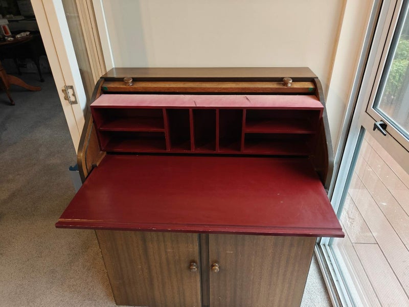 Vintage Roll Top Writing Desk, with drawers and cabinet Carousel 2