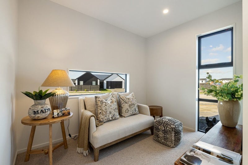 Motivated owners want to be sold. $1,199.000.62864763144963114