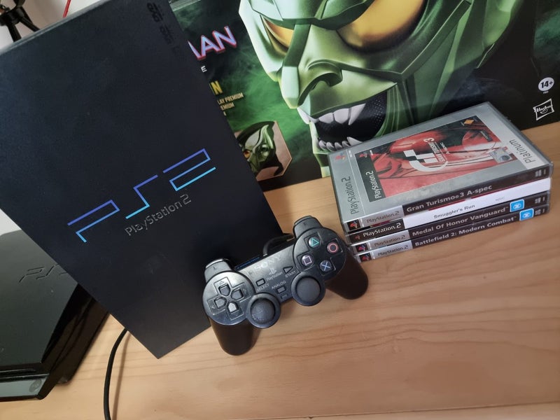 Playstation 2 Console Bundle Carousel 2