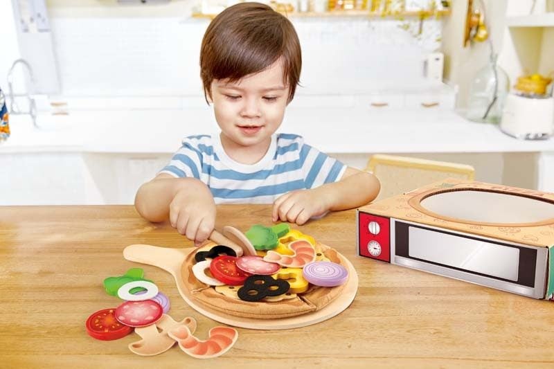 Hape Perfect Pizza Playset Food Meal Pretend Play Kids Toddler Activity Toy 3+ Carousel 2