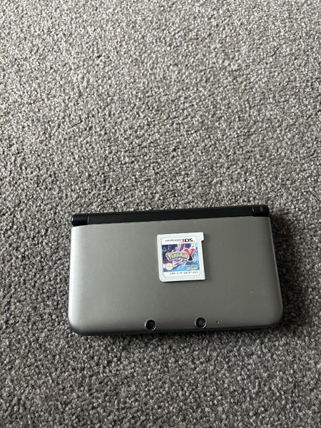 Nintendo 3DS XL with Pokémon Y Carousel 1