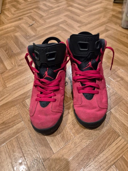 Youth retro jordan basketball boots Carousel 1